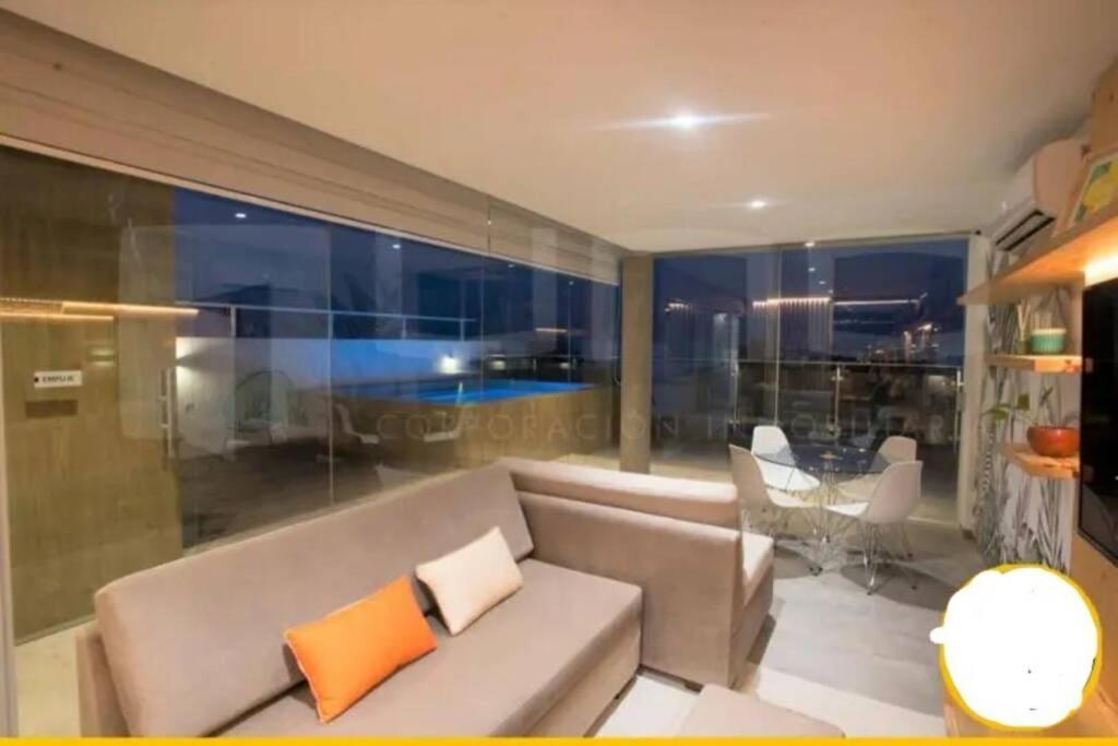 Bamboo Apartamento Monoambiente-Frente A Mall Ventura Santa Cruz de La Sierra Ngoại thất bức ảnh